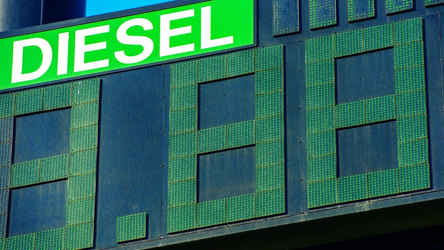 The Top Thread Sealant For Diesel Fuel (2023)