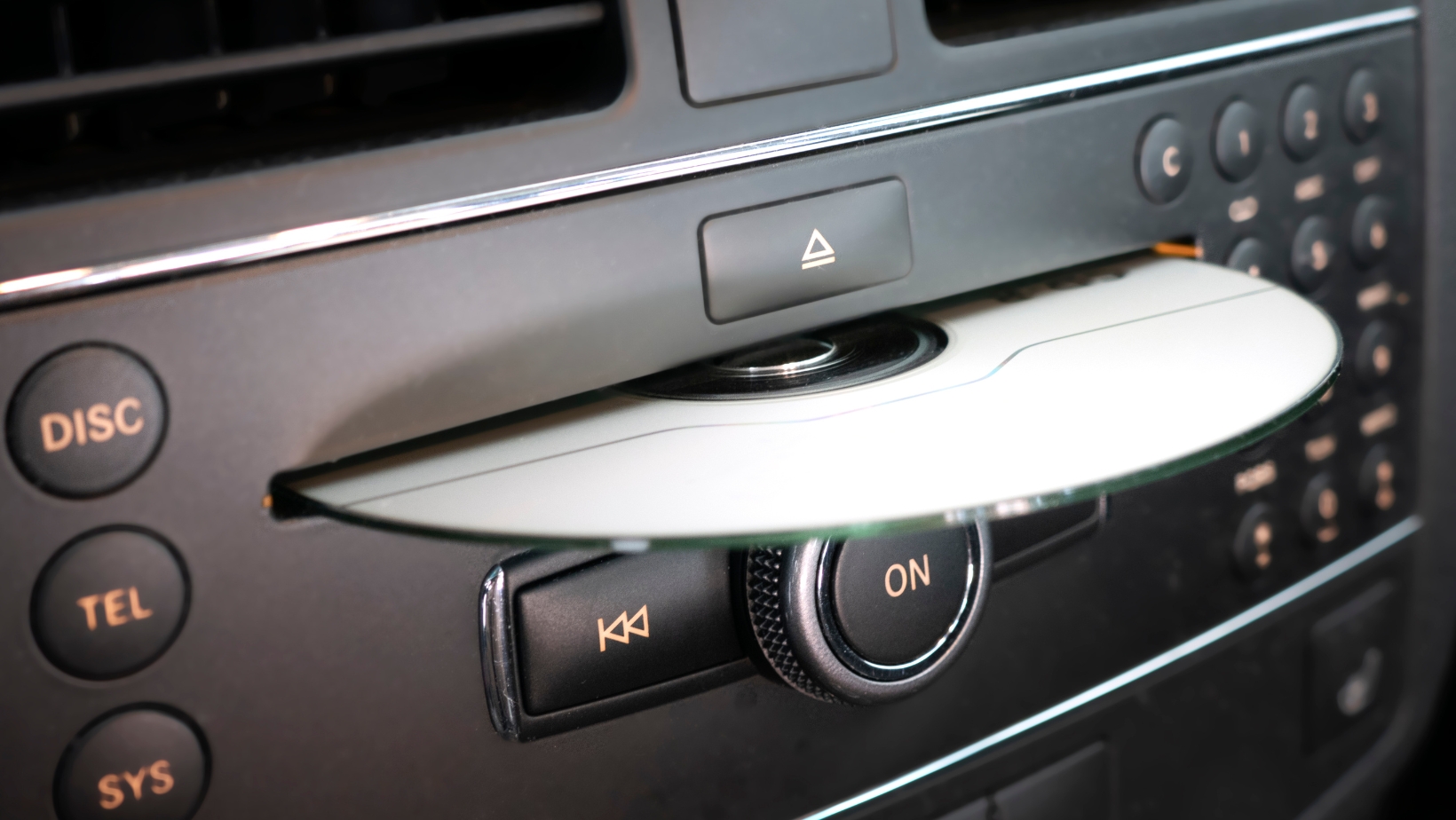 how to fix your car cd player