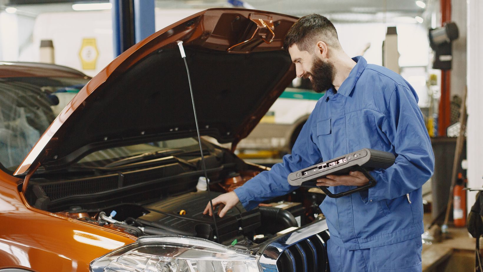 Common BMW Service Warning Signs You Shouldn’t Ignore